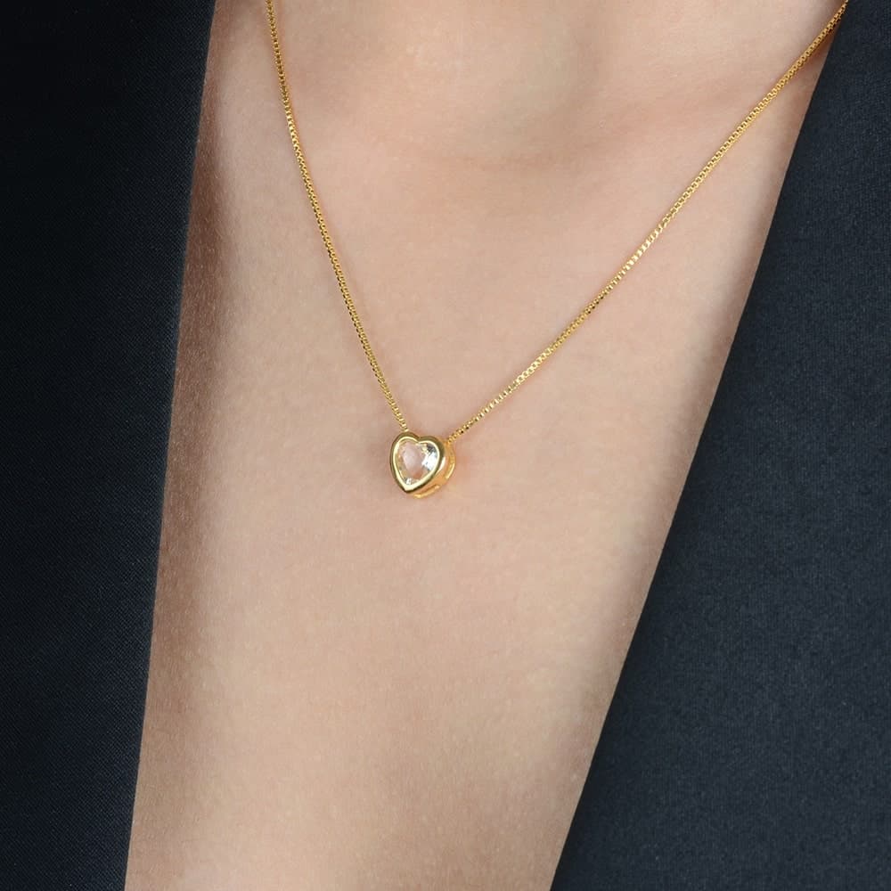 Colar Dourado de Pedra Natural em formato de Coração, imagem 2