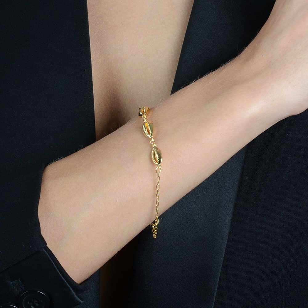 Pulseira Dourada de Búzios, imagem 2